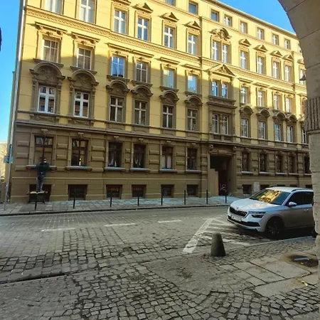 Cozy Old Town Апартаменты Вроцлав
